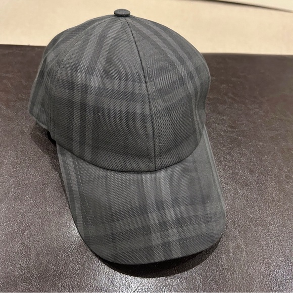 Burberry vintage check cotton cap - Picture 4 of 8